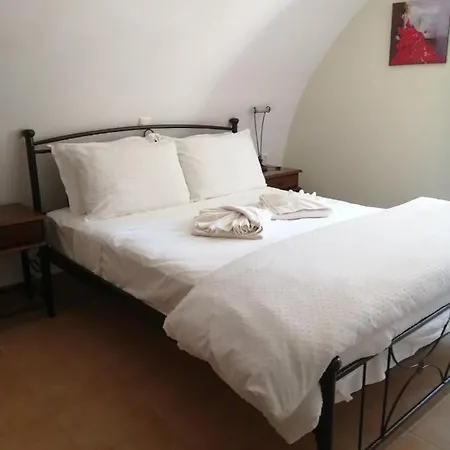 Vakantiehuis Angie's Stone House *